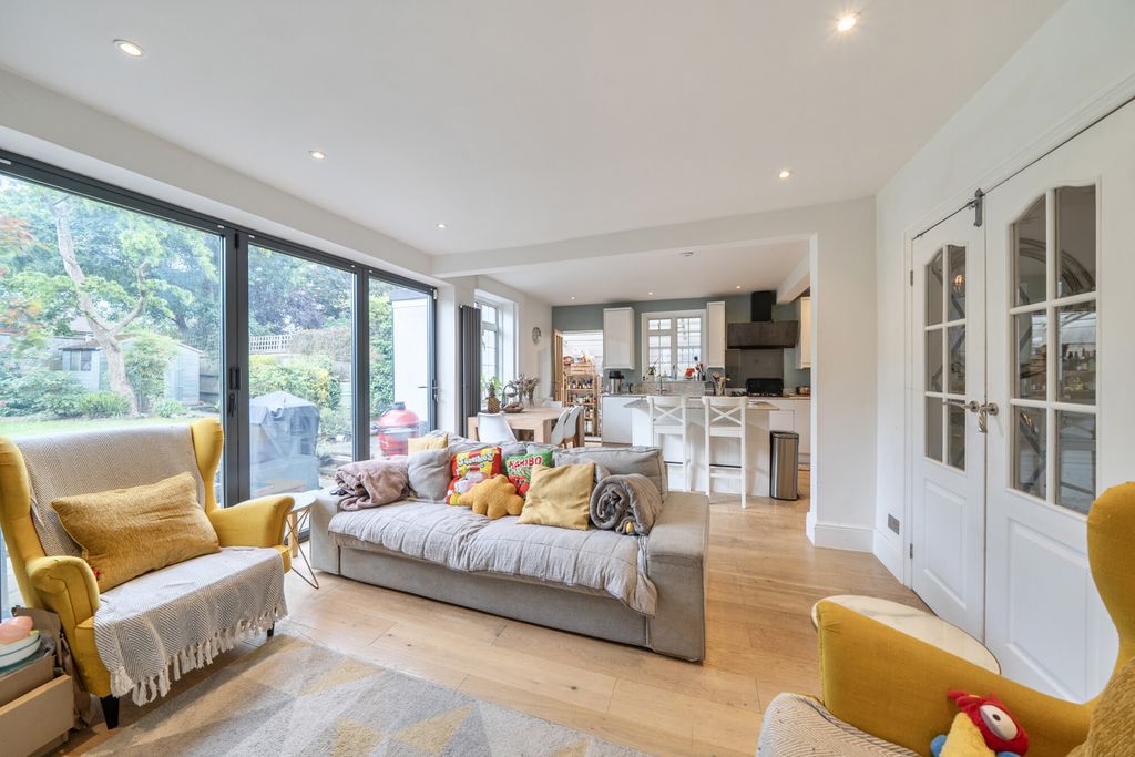 Property photo 2 of 22 1471023-4-6A2c04E...