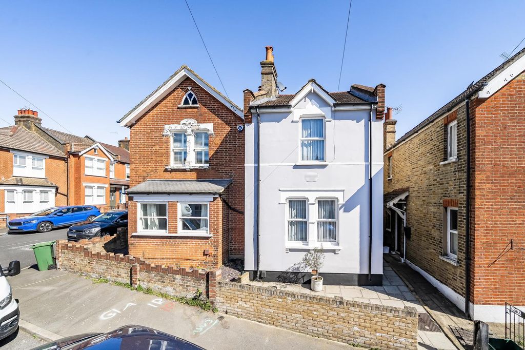 Property photo 1 of 23