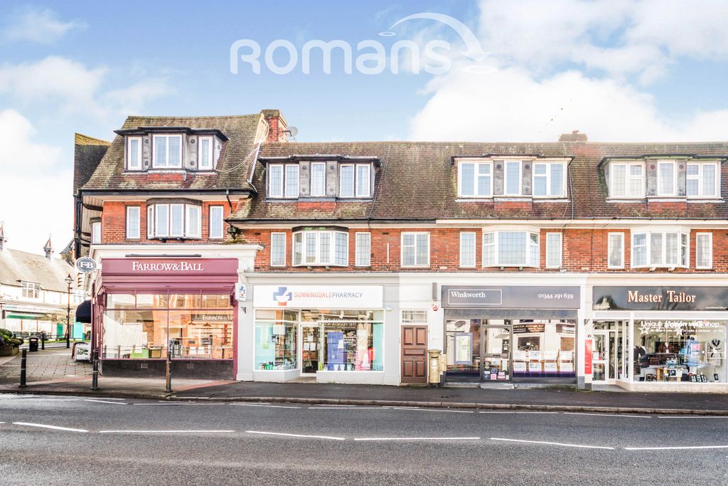 Property photo 1 of 12 3A Front 2