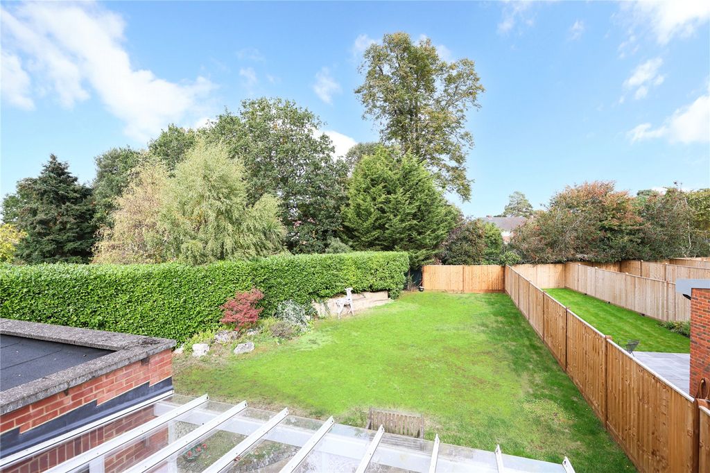 Property photo 2 of 17 Picture No. 02