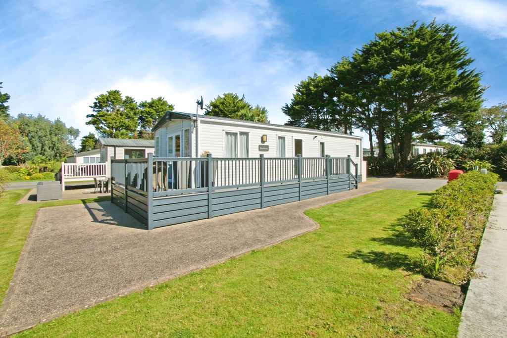 Property photo 2 of 16 Photography
