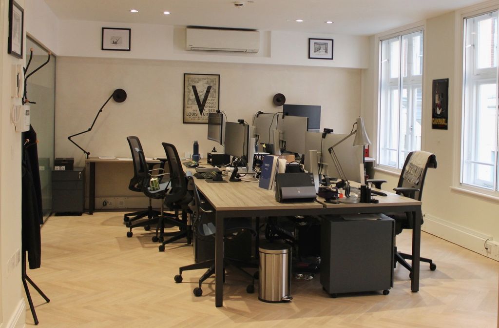 Property photo 2 of 6