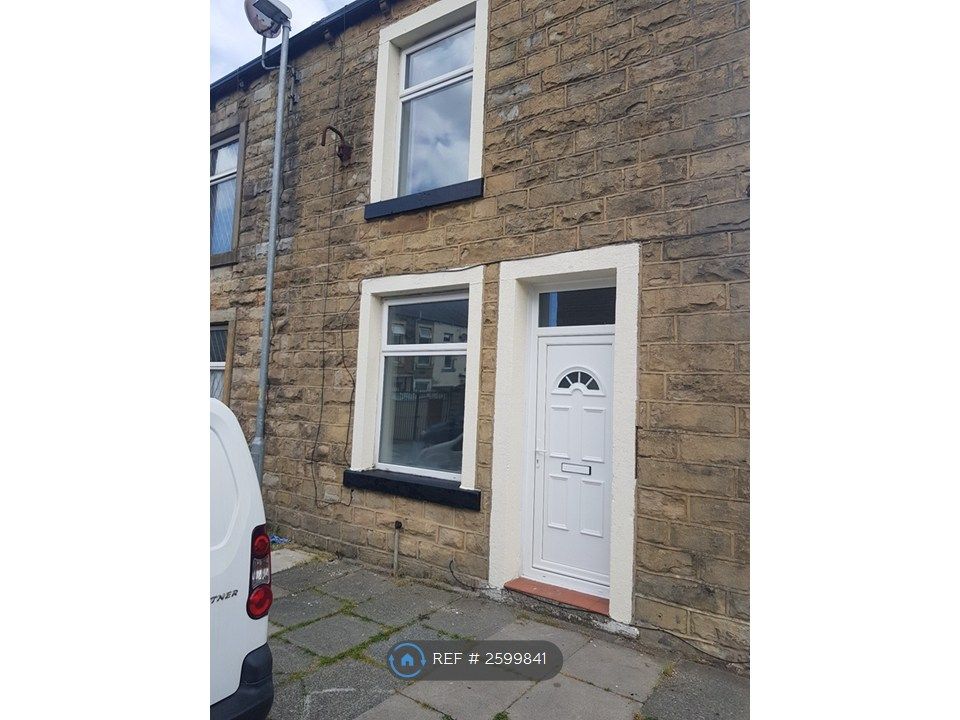 Property photo 1 of 30