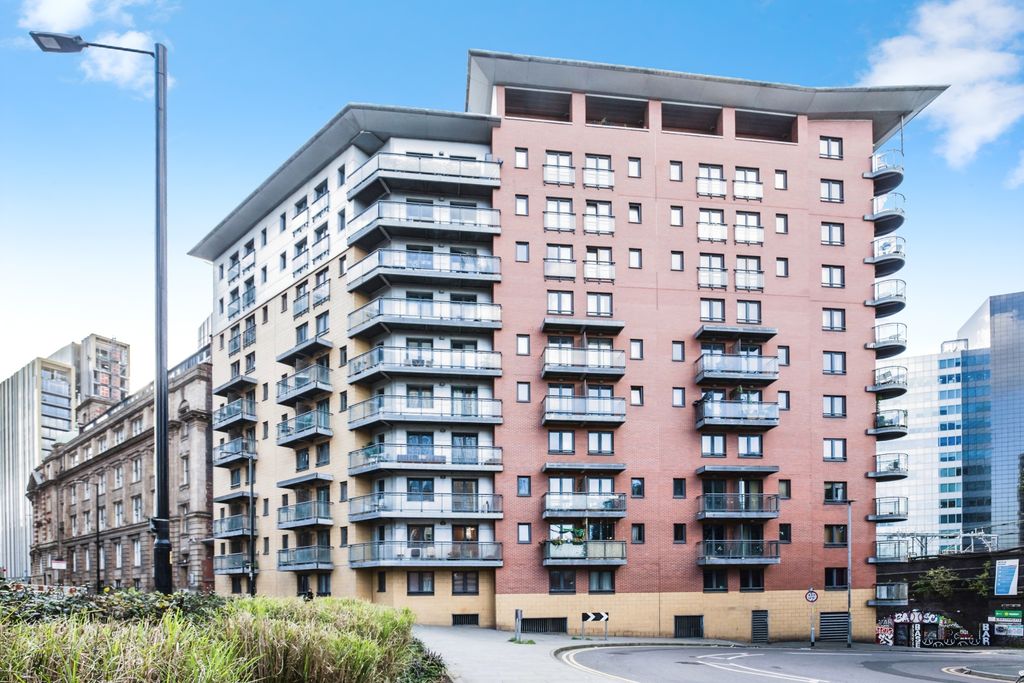 Property photo 1 of 15 Front