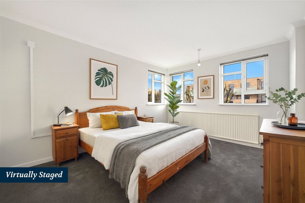 Property photo 1 of 25 Picture No. 53