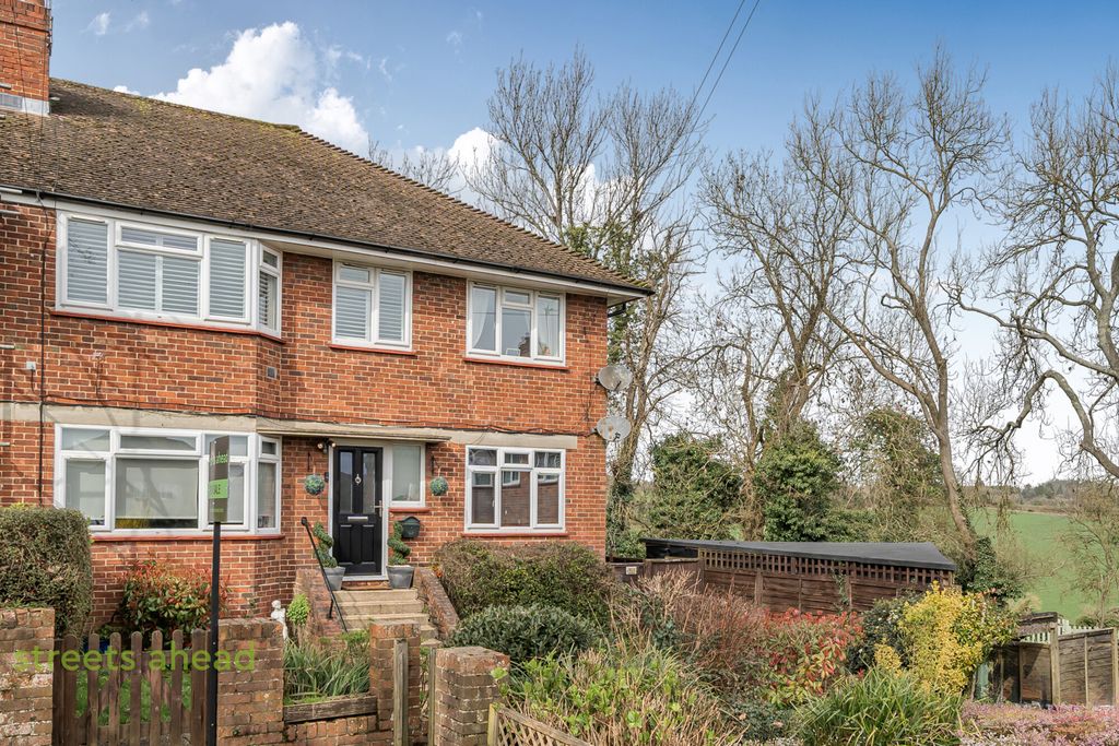 Property photo 1 of 15 2c9d7147-Efd2-4Bc...