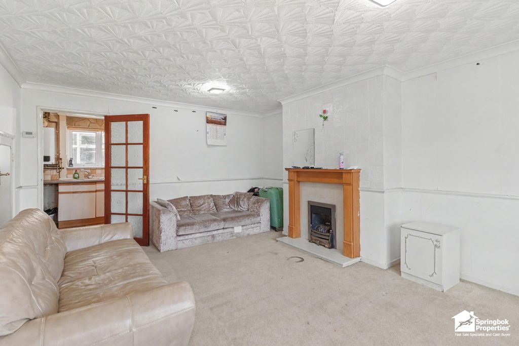 Property photo 3 of 12 Image 3