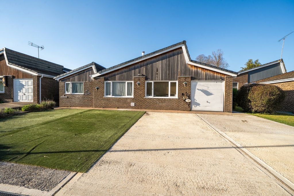 Property photo 1 of 17 Picture No. 27