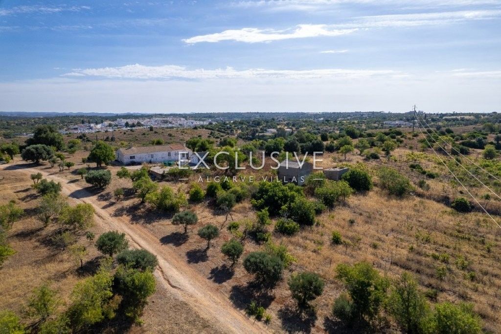 Property photo 3 of 30