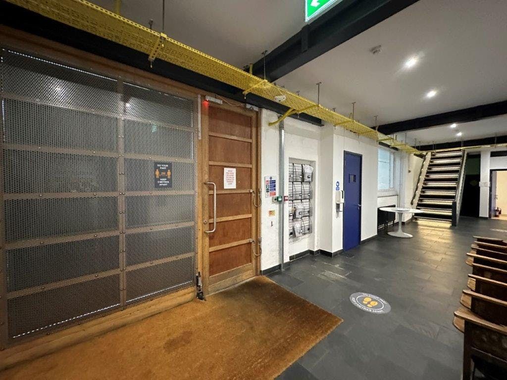 Property photo 2 of 10 Img_9555.Jpg