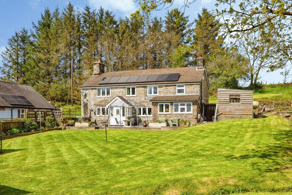 Property photo 1 of 35