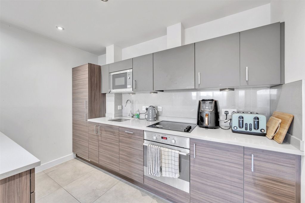 Property photo 2 of 12 Picture No. 07