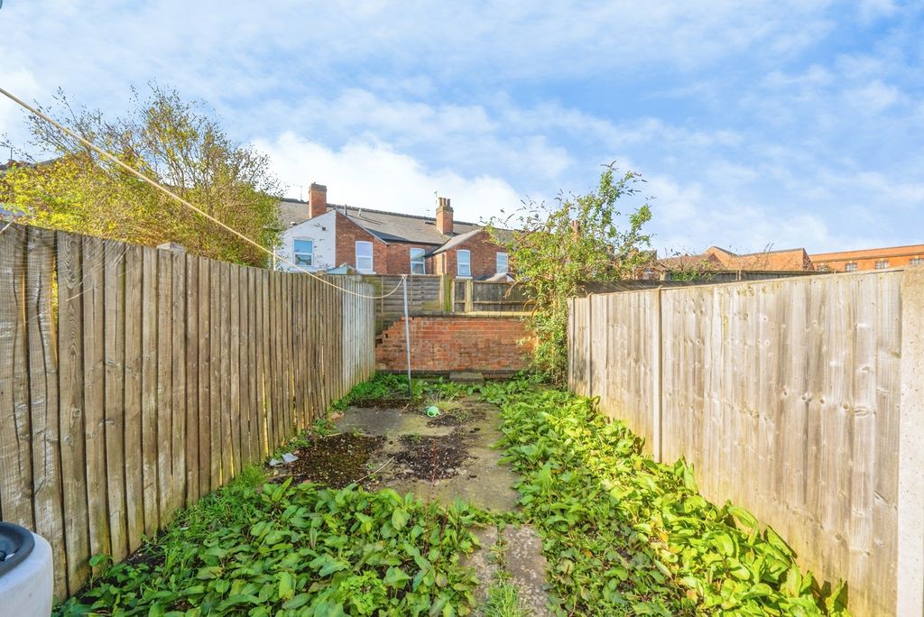 Property photo 2 of 17 Pbox-Img.Jpg