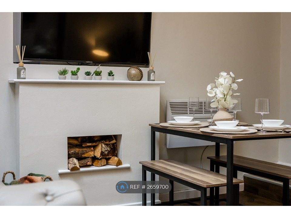 Property photo 1 of 35