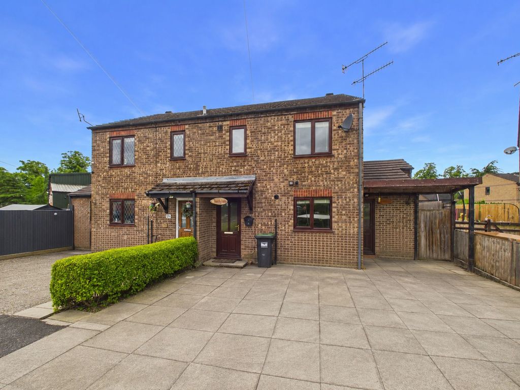 Property photo 1 of 18 Outside