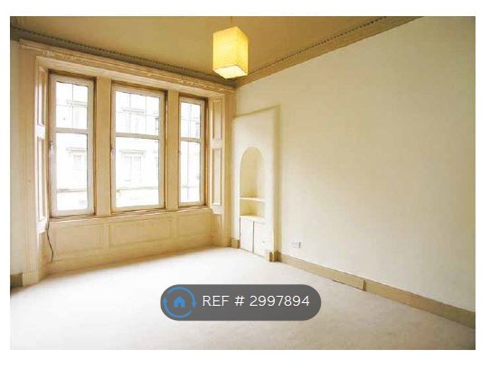 Property photo 2 of 8 Bedroom