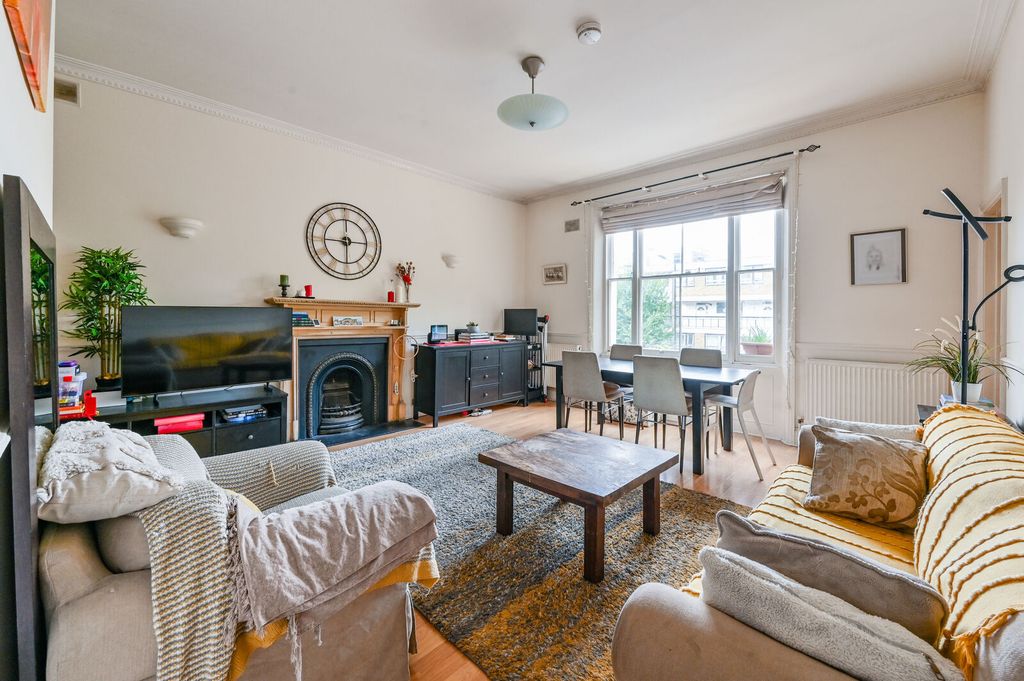 Property photo 2 of 9