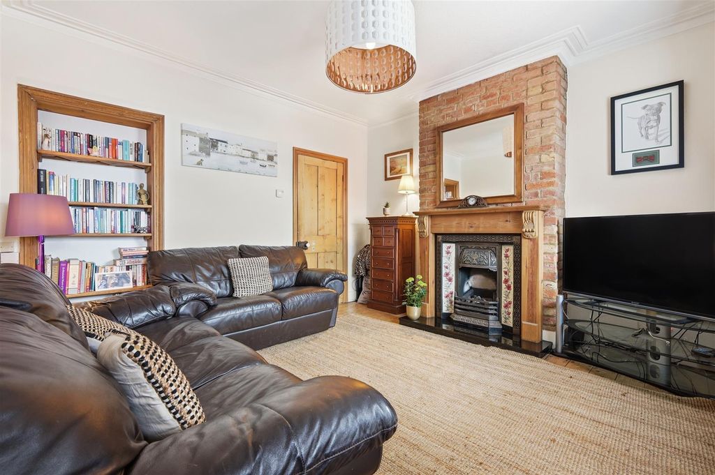Property photo 3 of 23 9_Img_9793.Jpg