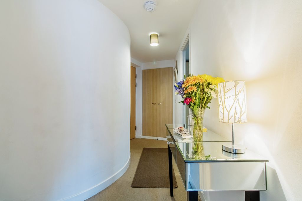 Property photo 3 of 15 Photography