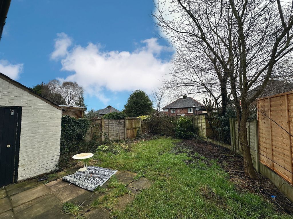 Property photo 3 of 14 3. Garden