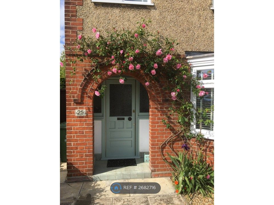 Property photo 2 of 12 Front