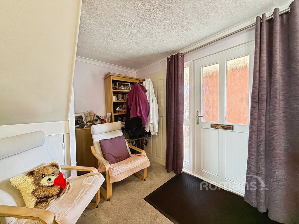 Property photo 2 of 19 Picture No. 18