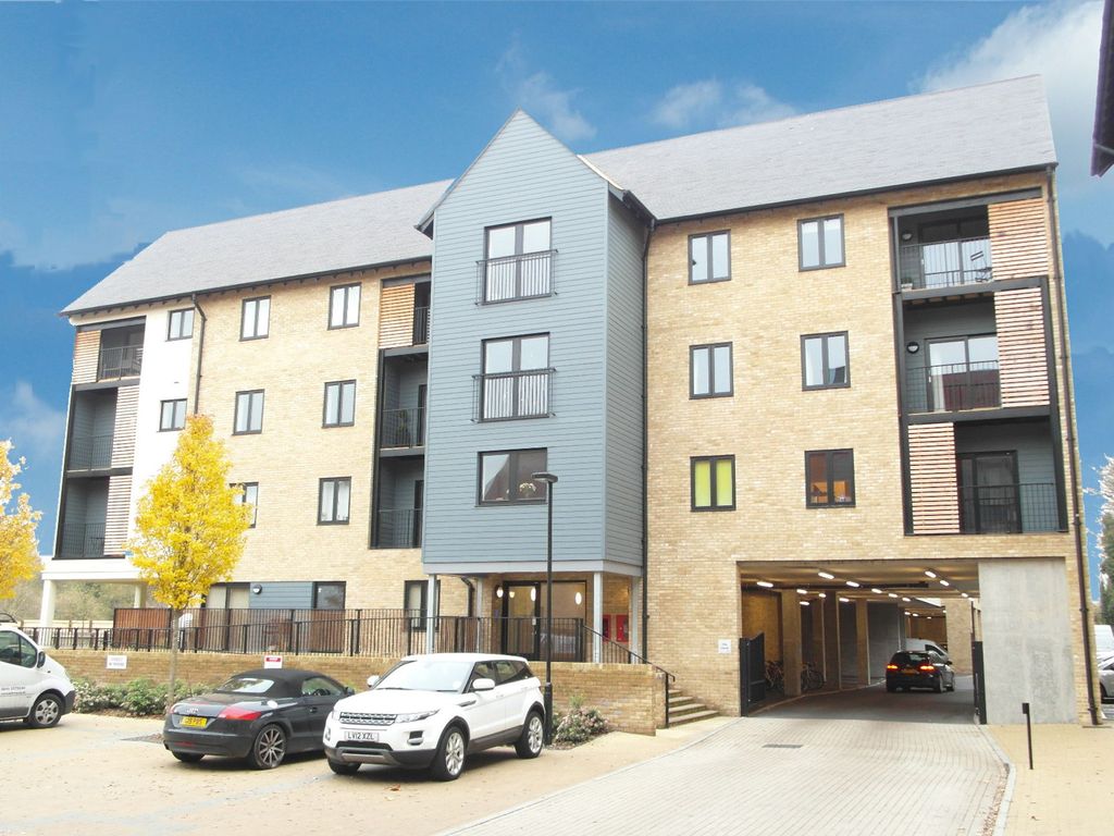 Property photo 1 of 9 External