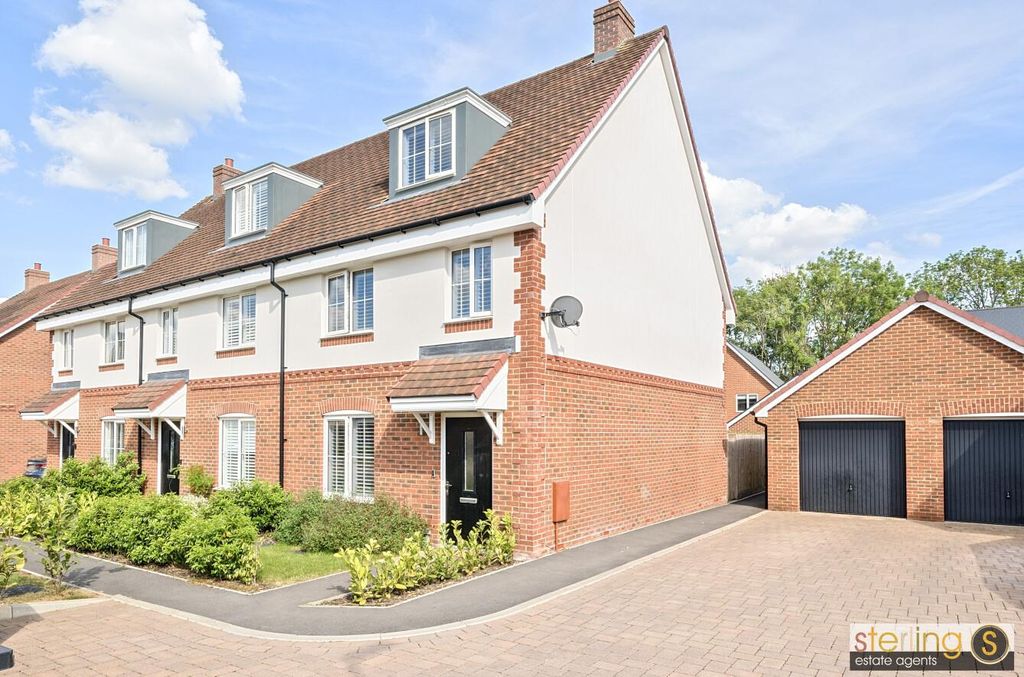 Property photo 1 of 20 4E67A710-A003-4E2B-8590-10ee9Ea39720.Jpg