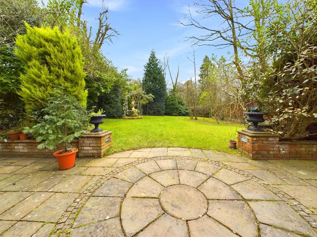 Property photo 2 of 22