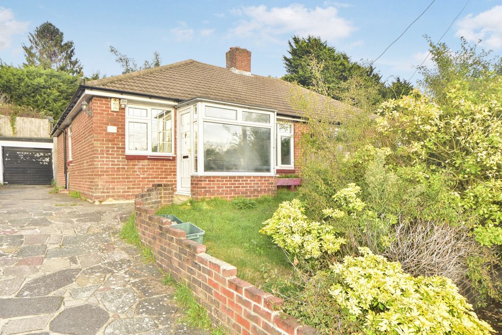 Property photo 1 of 10 External