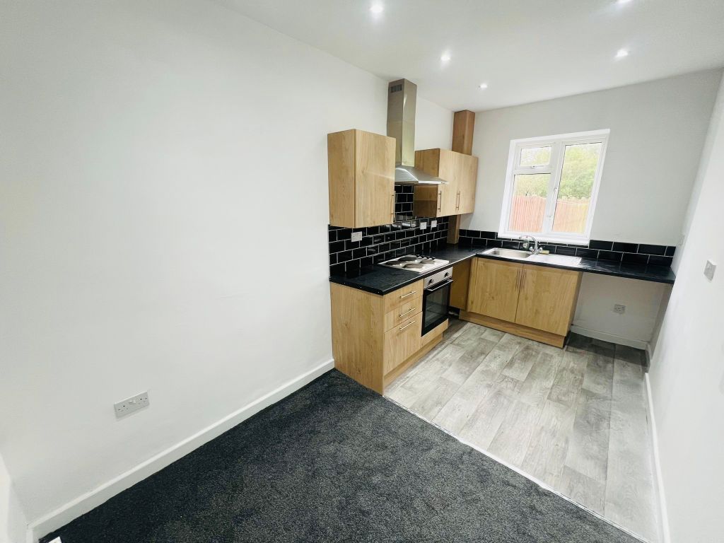 Property photo 2 of 9 Image