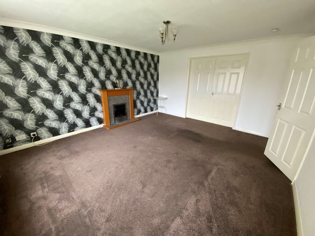 Property photo 2 of 17 Picture No. 03