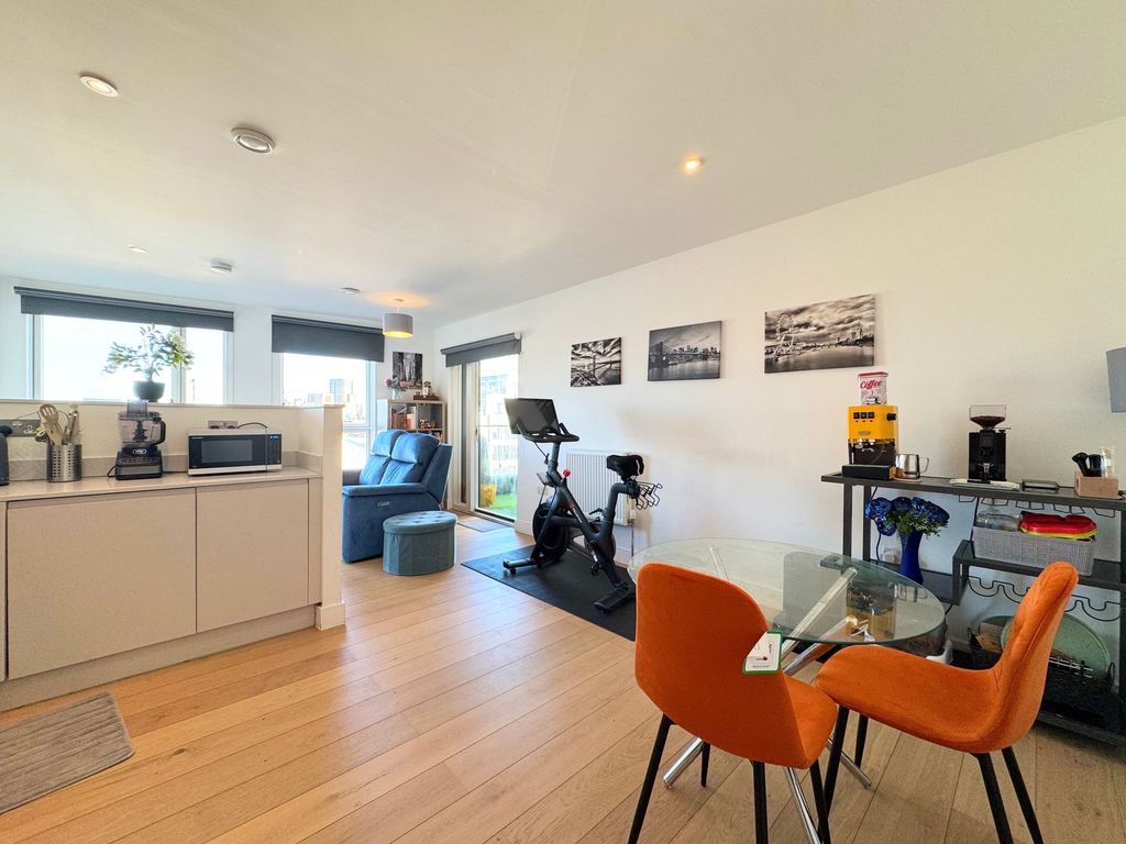 Property photo 1 of 15 Open Plan Lounge/Kitchen/Dining Area