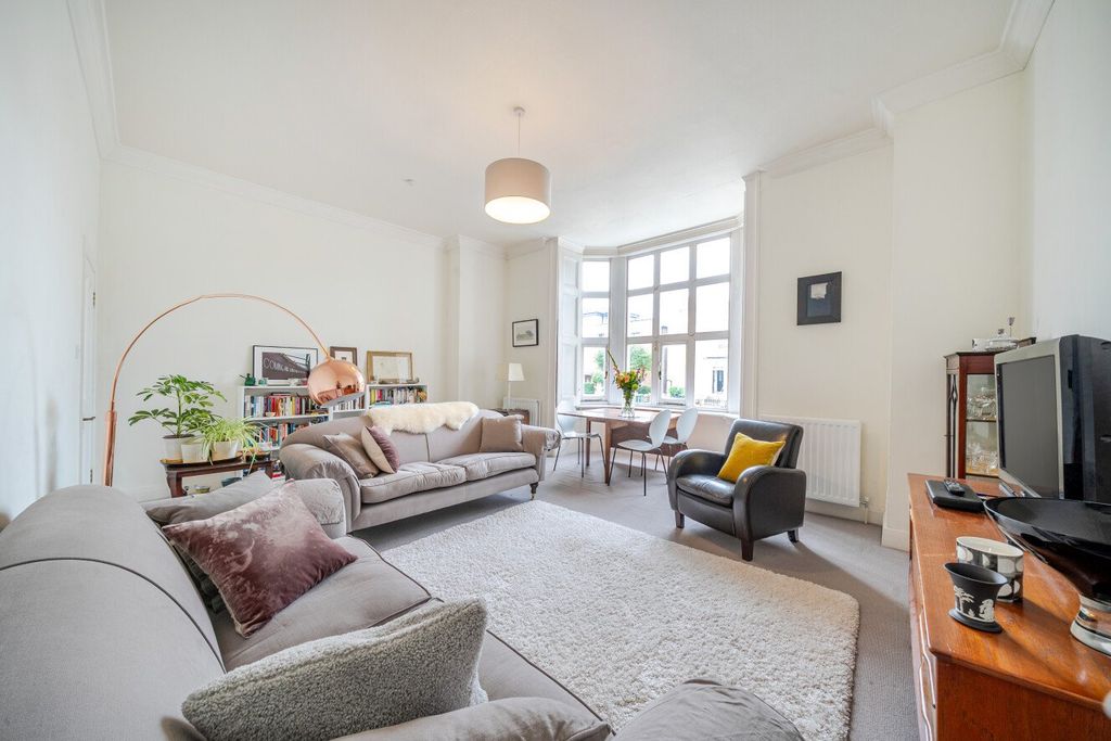 Property photo 2 of 17 Picture No. 05