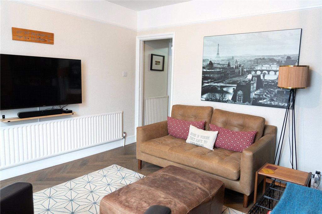 Property photo 3 of 15 Picture No. 55