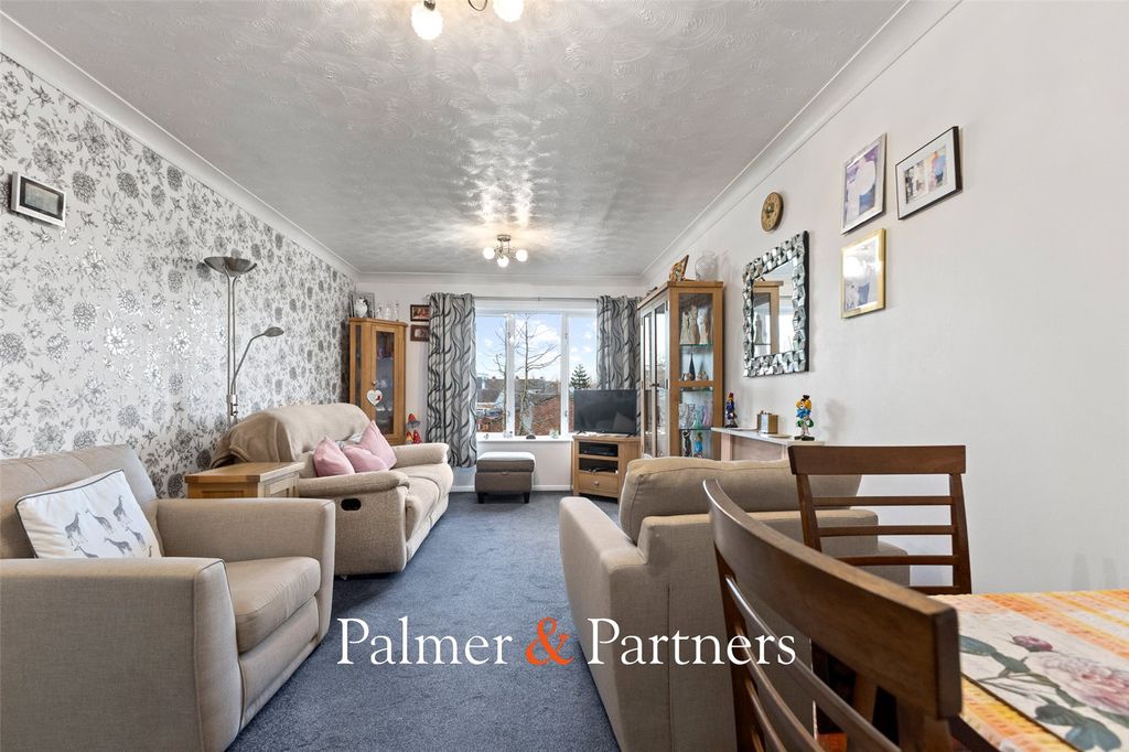 Property photo 3 of 11 Picture No. 07