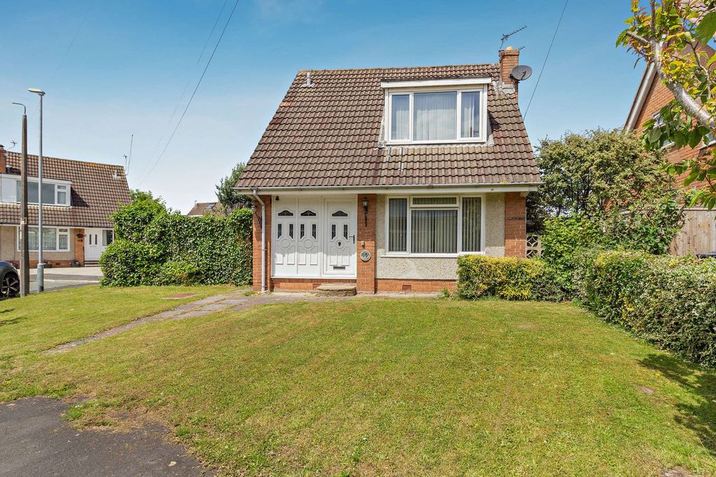 Property photo 1 of 27