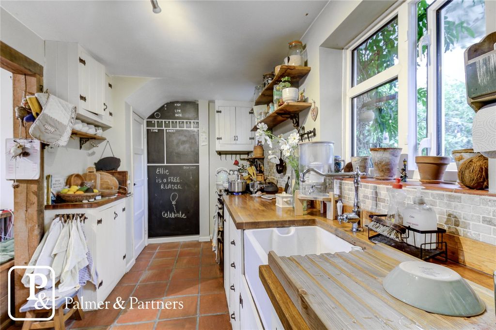 Property photo 3 of 36 Picture No. 17