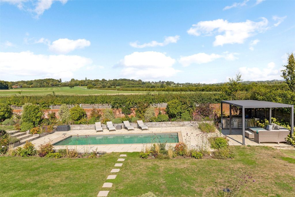 Additional image 47 of 6 bed detached house for saleMalders Lane, Maidenhead, Berkshire SL6