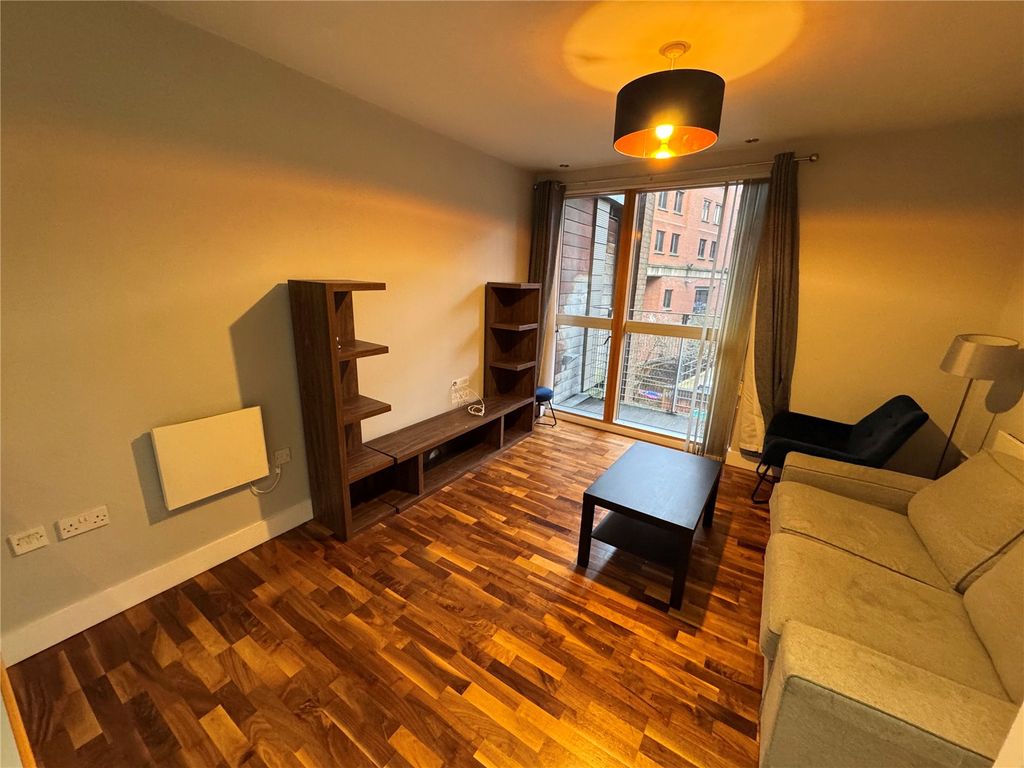 Property photo 2 of 7 Picture No. 11