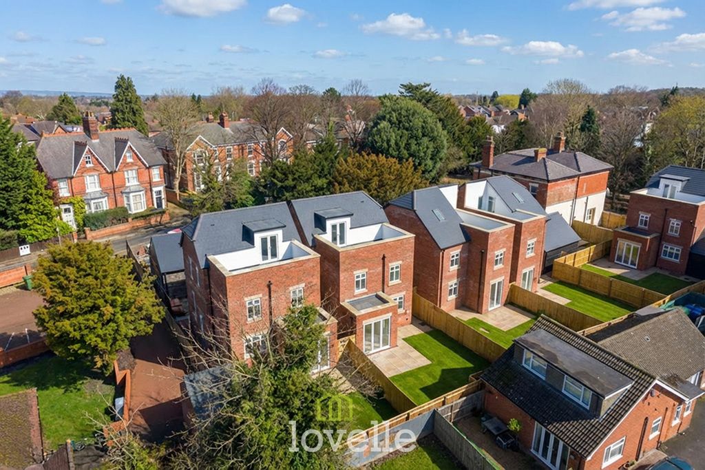 Property photo 2 of 15