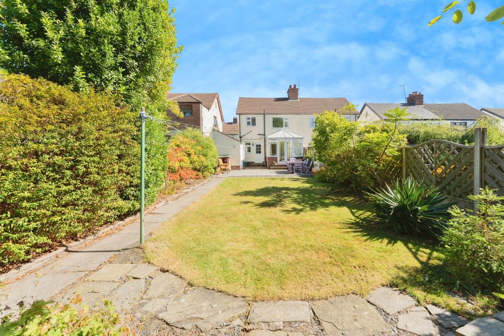 Property photo 2 of 17