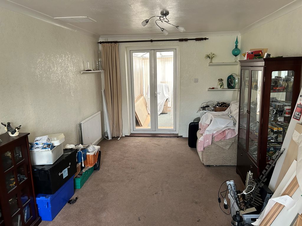 Property photo 3 of 13