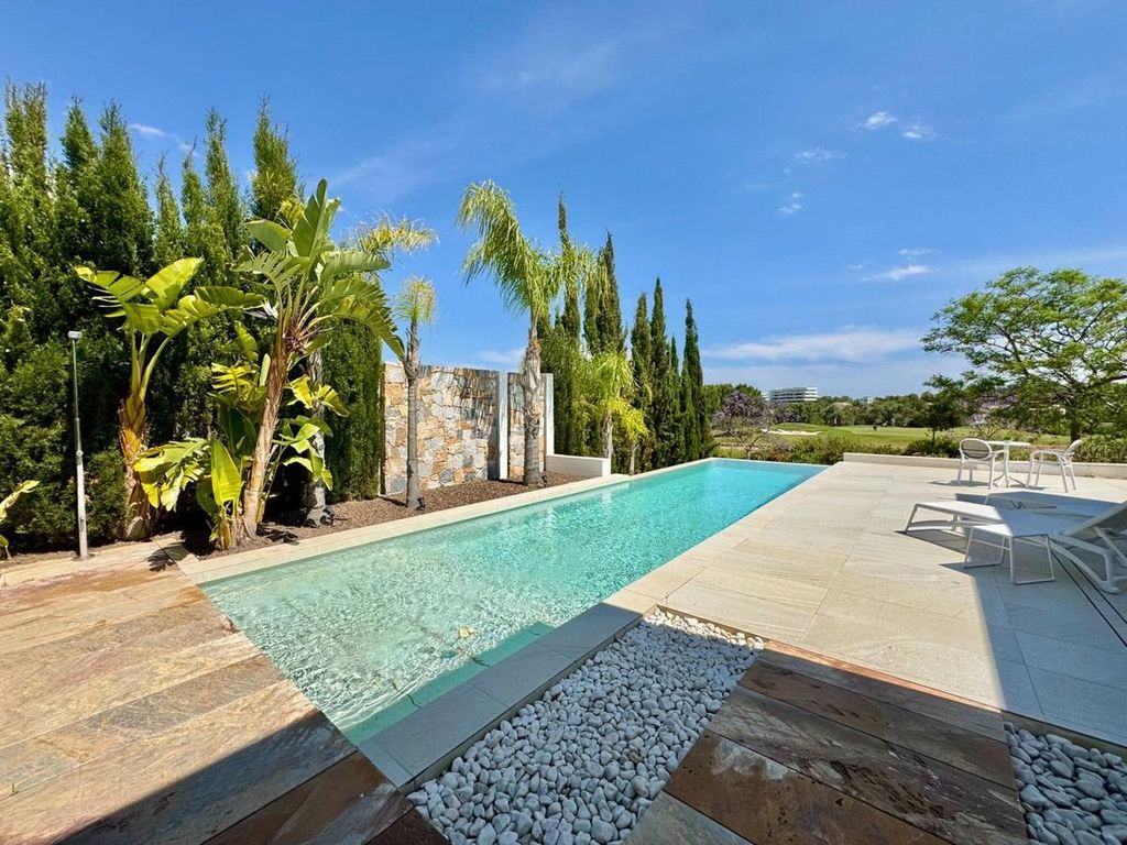 Property photo 1 of 50