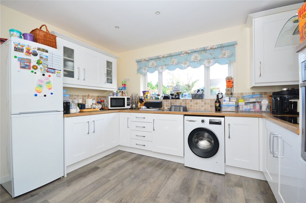 Property photo 3 of 10 Picture No. 06