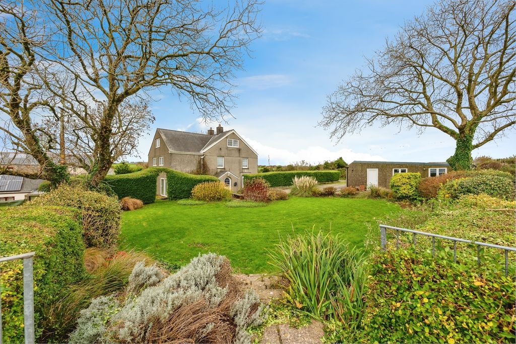 Property photo 1 of 19 Photo