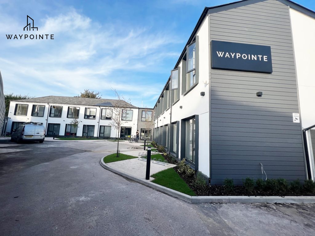 Property photo 1 of 13 Front Building