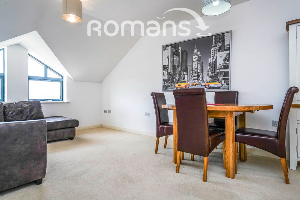 Property photo 2 of 8 2