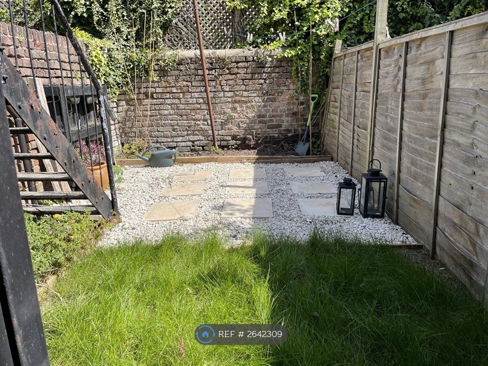 Property photo 3 of 9