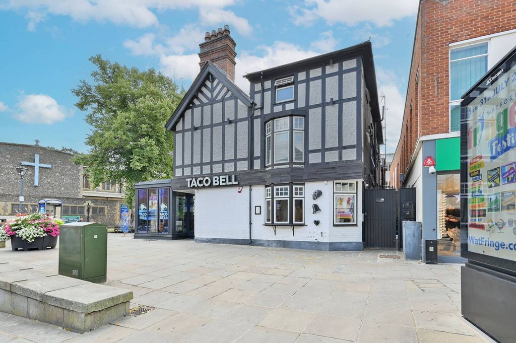 Property photo 2 of 7